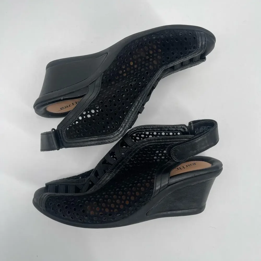 EARTH Calla Wedge Sandals Size 8 Black Perforated Leather Suede Casual Comfort